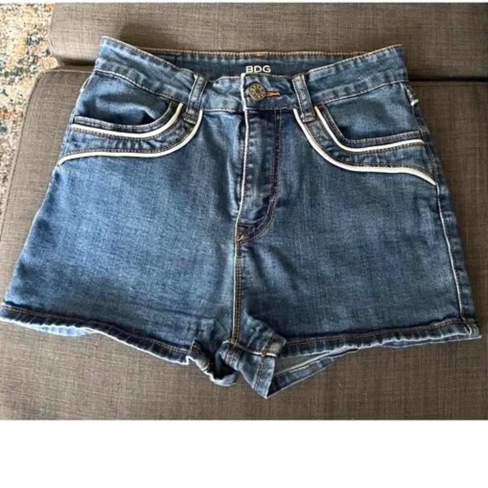 Urban Outfitters BDG Y2K Western Inspired Piped Blue Denim Erin Shorts